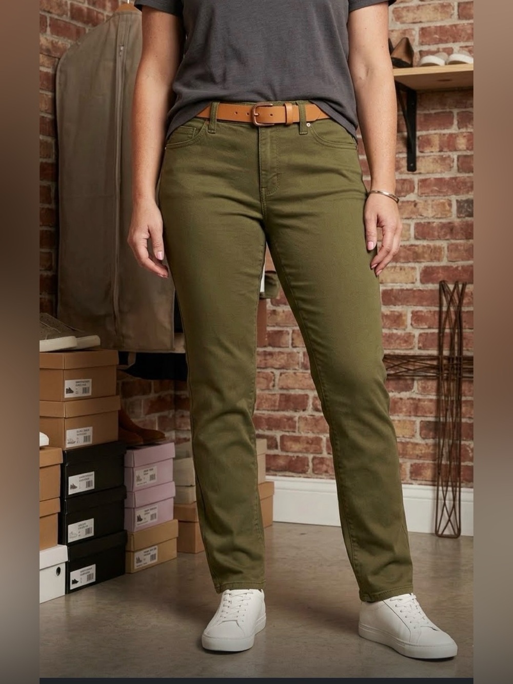 a.n.a Women's Straight Leg Jeans in Olive Green